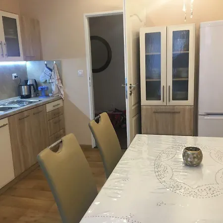 Residenz Emilia マリアーンスケー・ラーズニェ