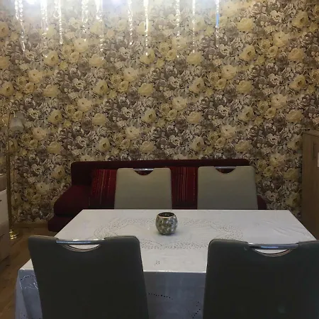 アパート Residenz Emilia