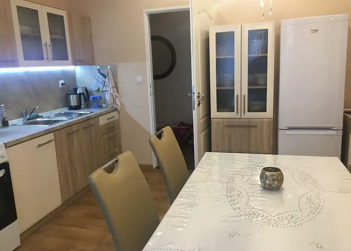 Residenz Emilia Марианске-Лазне